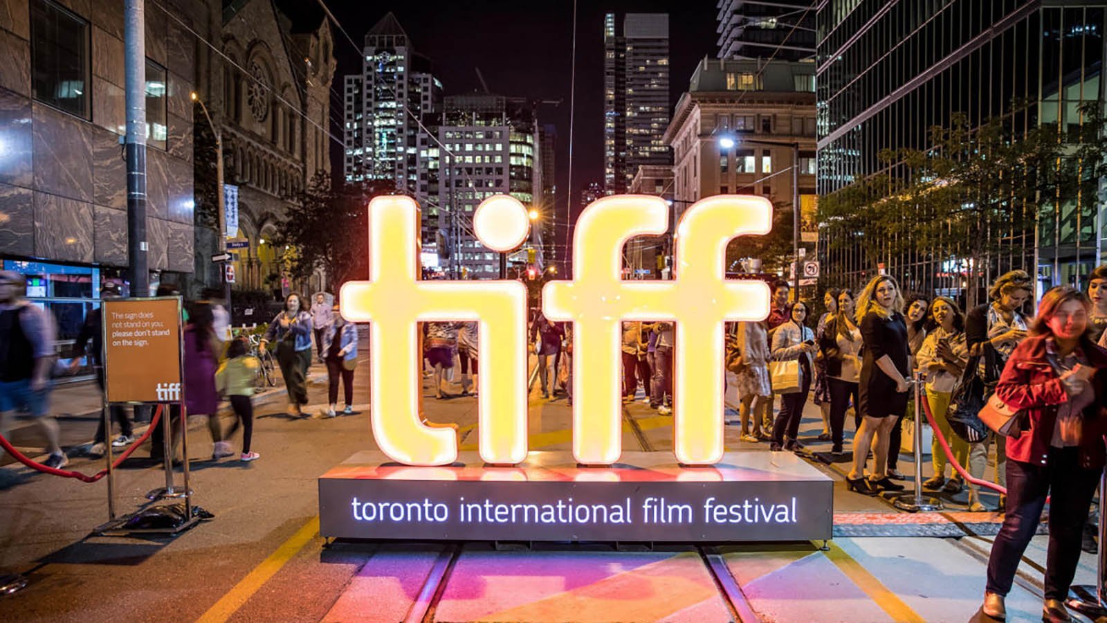 VIP Luxury TIFF Limo Service 2025 – Toronto International Film Festival