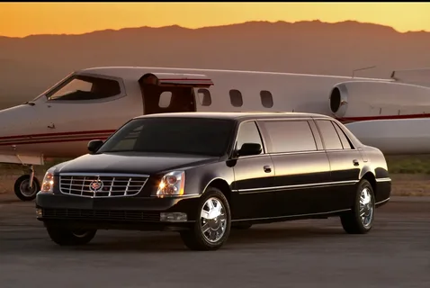 Best Markham to Pearson Airport Toronto Limo Service