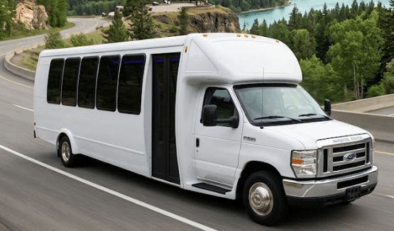 Long distance party bus rental routes from Toronto to Niagara Falls and the GTA